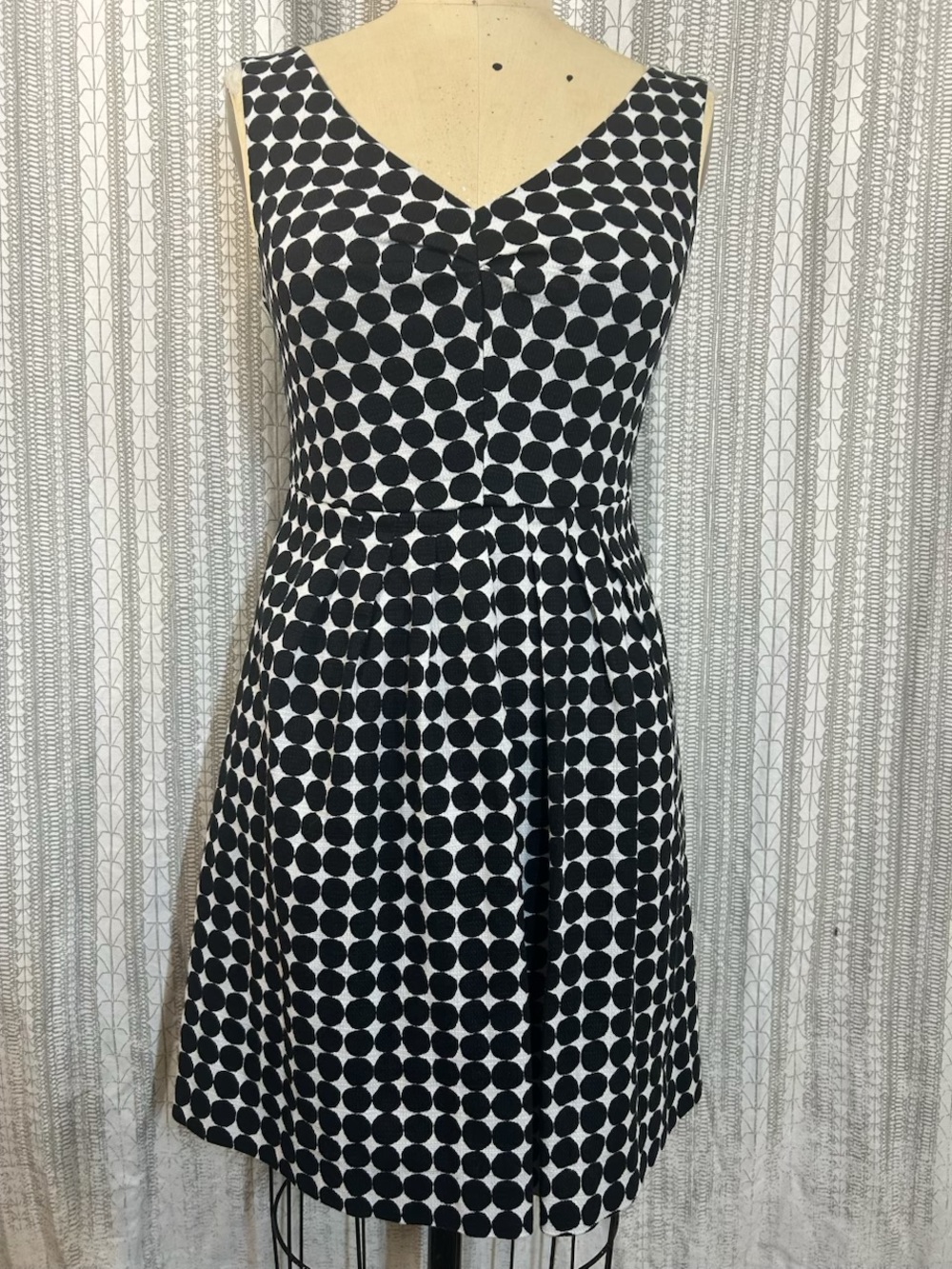 Banana Republic Marrimeko Black & White Polka Dot V-Neck Mini Dress